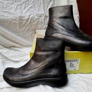 Naot Boots
